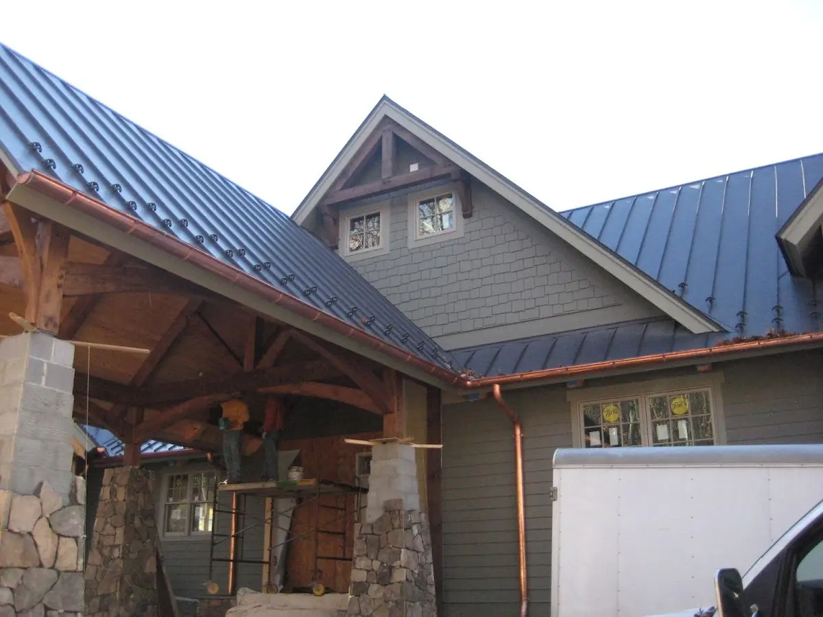 Craftsman Roofing team delivering quality roofing work in East Syracuse